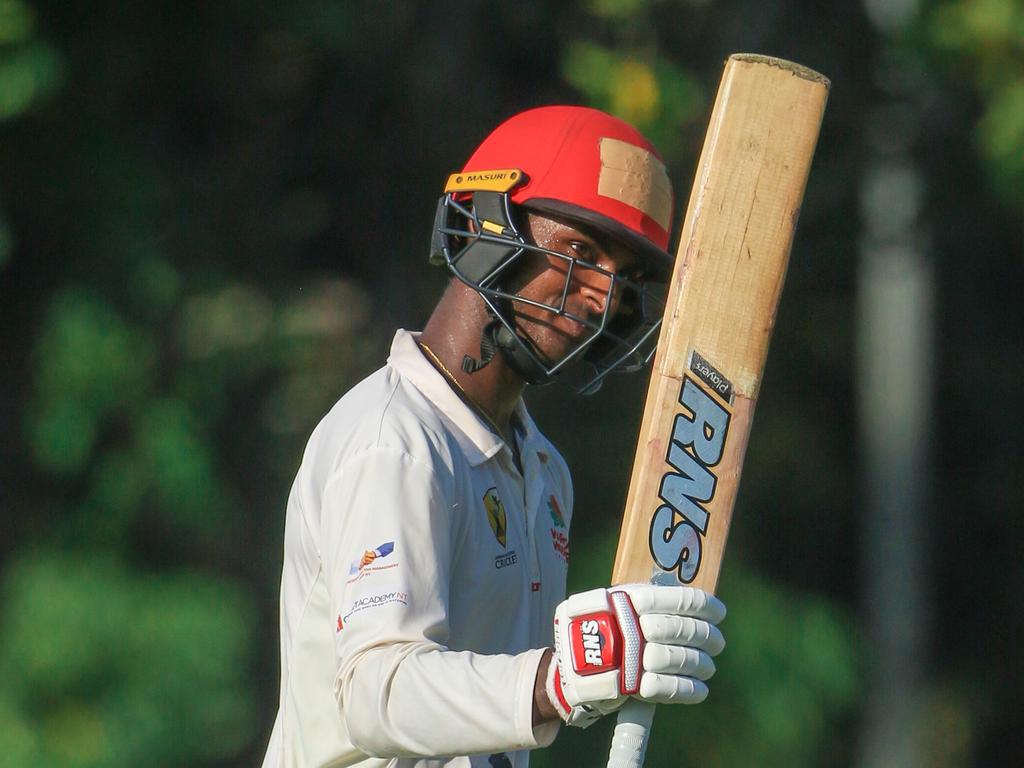 Waratah batter Ash Chandrasinghe brings up his fifth consecutive hundred against Tracy Village. Picture: Glenn Campbell.