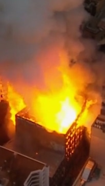 Devastating fire in Sydney's CBD, two teenagers currently in police custody