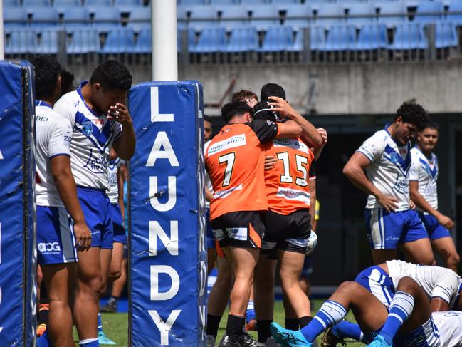 Adam Mehrez (#15) celebrates a try. Picture: Sean Teuma/NewsLocal