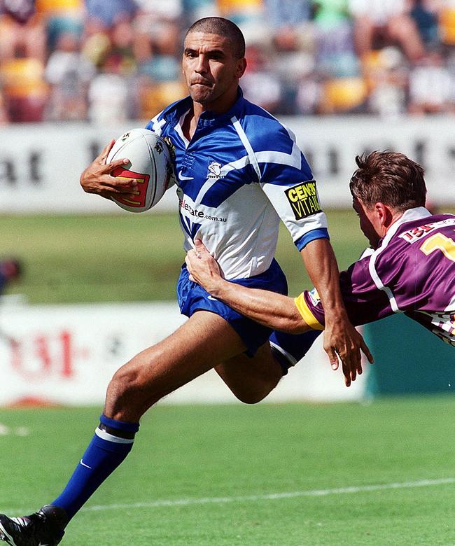 Rod Silva in action for the Canterbury Bulldogs in 2000. Picture: Action Photographics