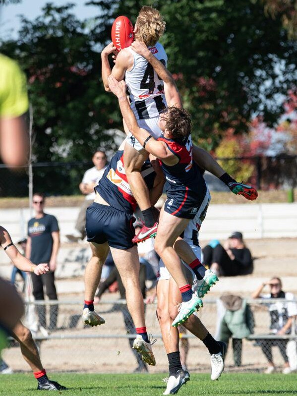 Jack Hutchinson took a screamer against Coburg last weekend. Picture: Lachie Chugg Photography/Collingwood VFL