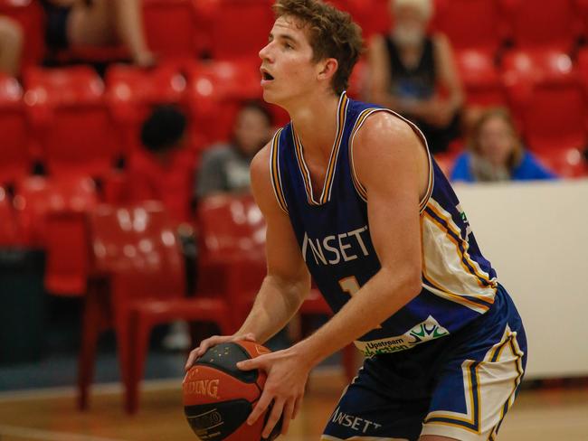 James Toohey stood out in the final quarter to help seal the game for Ansett over Ellas Titans. Picture GLENN CAMPBELL