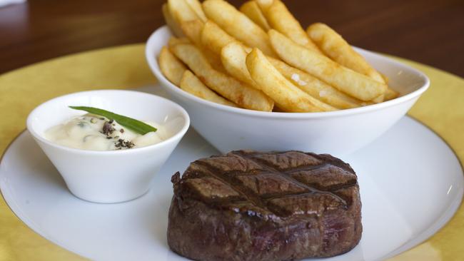 L'Hotel Gitan eye fillet w bearnaise. Picture: Sarah Matray