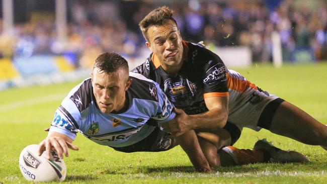 Sharks v Tigers round 15: Match report, highlights and video | Daily ...