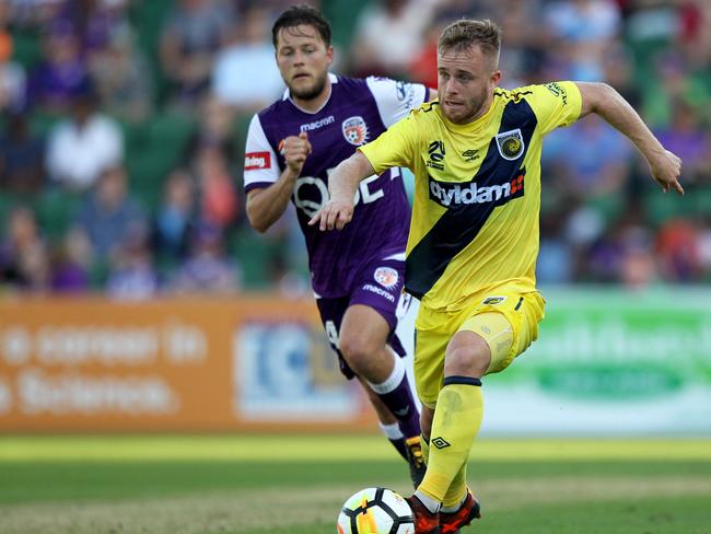 Mariners winger Connor Pain expecting positive performance in Brisbane ...