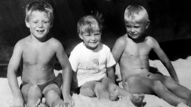 Cheryl Grimmer (centre) with her brothers Paul (left) and Stephen. Published with permission of Cheryl Grimmer’s brother.