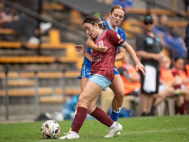 Olympic defender Mali Stanton against Kaitlin Kiparizov. Picture: Julian Andrews