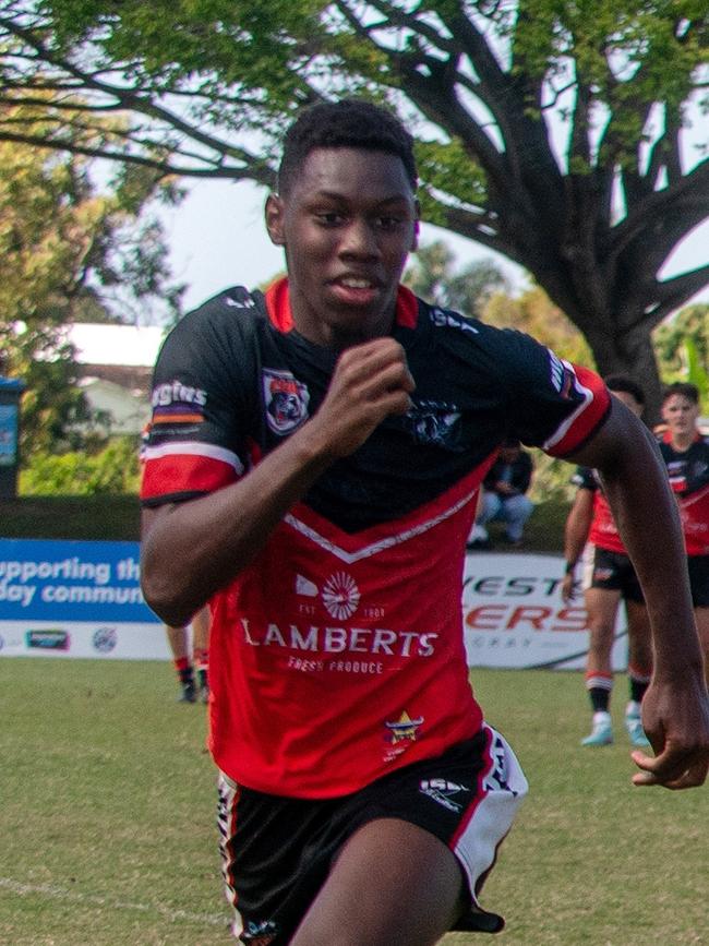 Kirwan State High School winger Clarvarn Oth was one of his side’s best in the win. Picture: Michaela Harlow