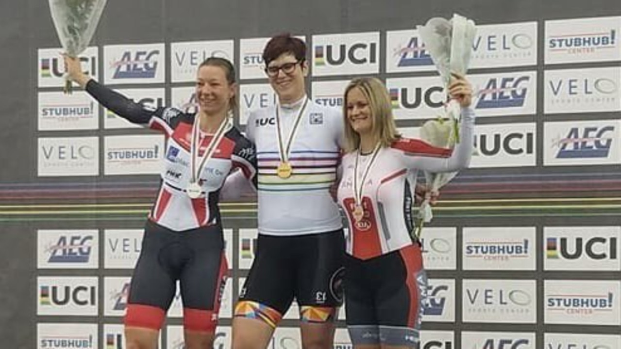 Rachel McKinnon wins gold in the women's masters 35-44 ahead of Carolien van Herrikhuyzen and Jennifer Wagner