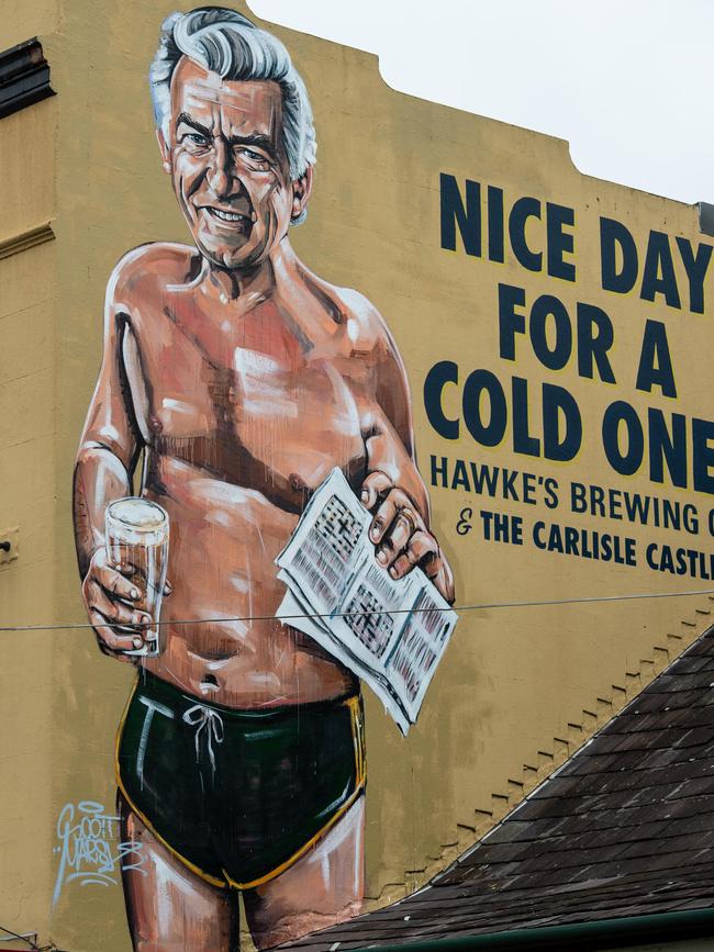 Newtown locals love the new mural. Picture: Monique Harmer