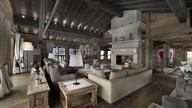 The lounge is on level 3 to make the most of the views over the surrounding mountains and pistes.
