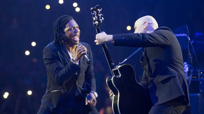 Michael Tait with Peter Furler perform in Newsboys United.