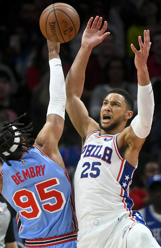 NBA scores: Ben Simmons stats, lost tooth, Philadelphia v Atlanta, 76ers v  Hawks, Jonah Bolden first career double double, Trae Young Rookie of the  Year comments, Isaac Humphries