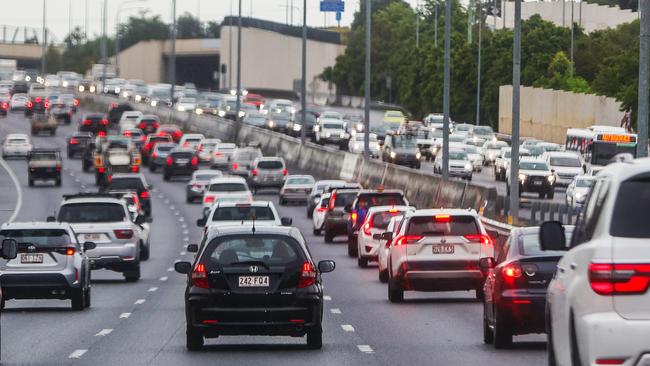 M1 Pacific Motorway traffic heading southbound towards the Gold Coast from Brisbane. Picture: Nigel Hallett