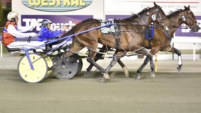 Perth Smolda defeats Hectorjayjay in last year’s Inter Dominion.