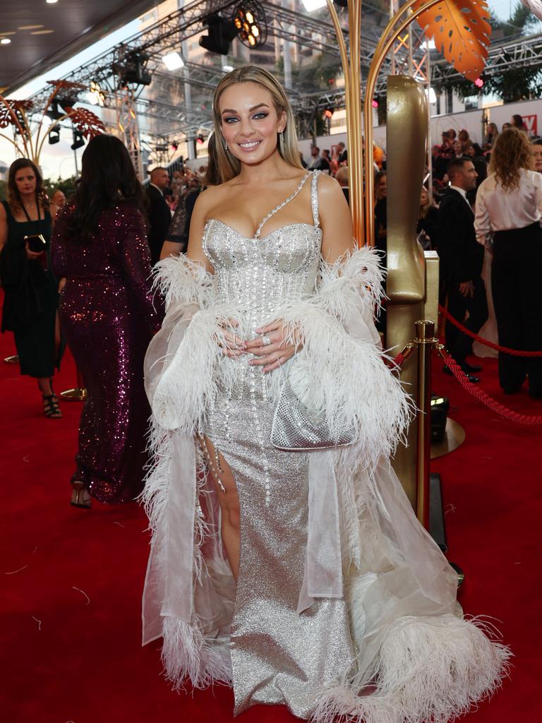 ABBIE CHATFIELD attends the 62nd TV Week Logie Awards on June 19, 2022 in Gold Coast, Australia. Picture by Matrix