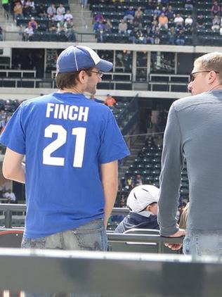 Celebrating April Fool's by breaking out the vintage Sidd Finch shirsey  🧡💙