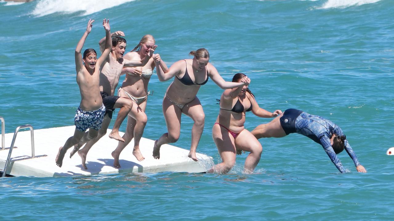 Port Elliot pontoon returns at the perfect time