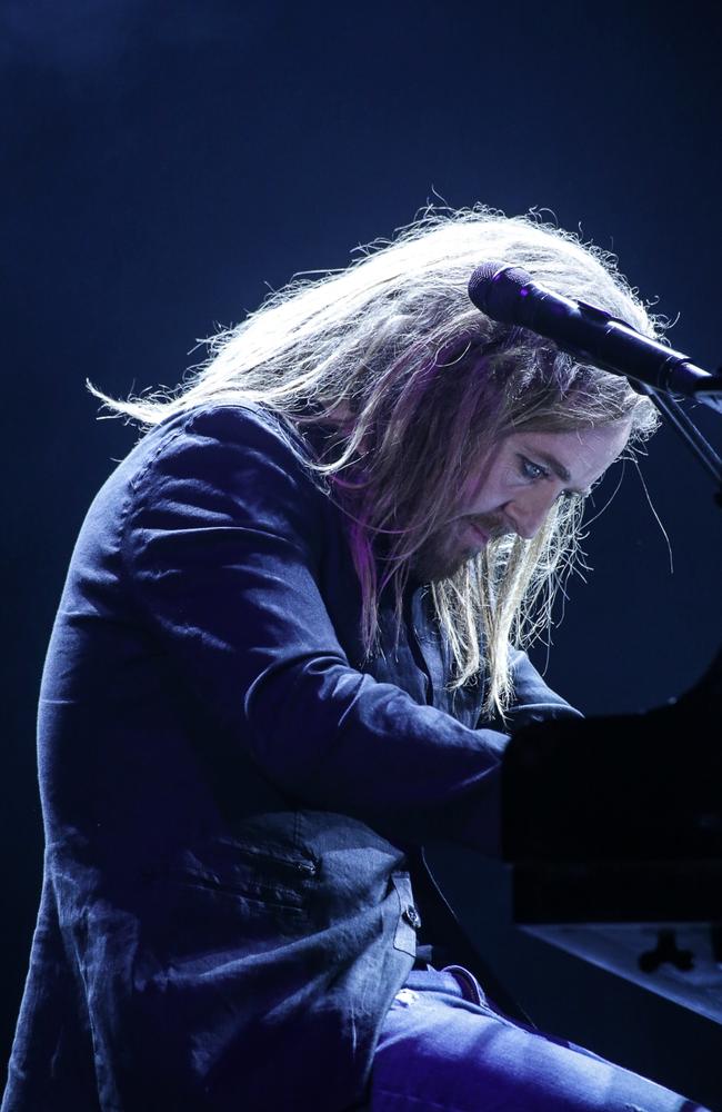 Tim Minchin at the Home of the Arts. Picture: Lexi Spooner.