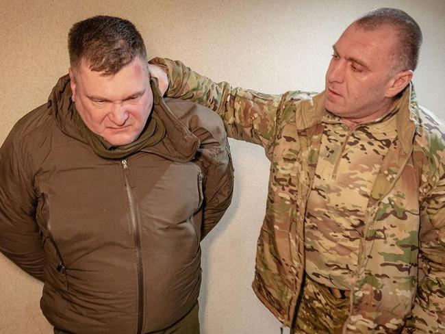 Dmitry Kozyura, head of counterintelligence, detained by Vasyl Malyuk, head of the SBU. PIC: TELEGRAM/@SBUKR