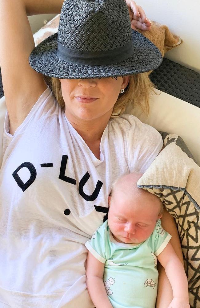 Carrie Bickmore is praised for keeping it real in her latest Instagram post about the realities of parenthood. 
