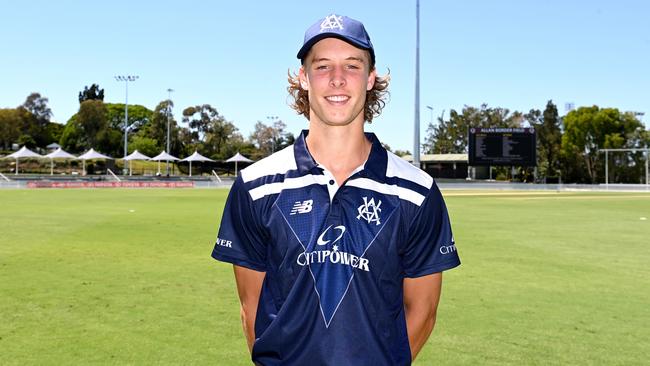 Campbell Kellaway of Victoria after receiving his cap before the one-day match between Queensland and Victoria at Allan Border Field, on November 15, 2022, in Brisbane, Australia. (Photo by Bradley Kanaris/Getty Images)