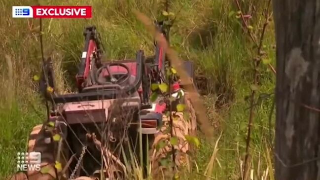 Man rescue after two days stuck in mud (9NEWS)