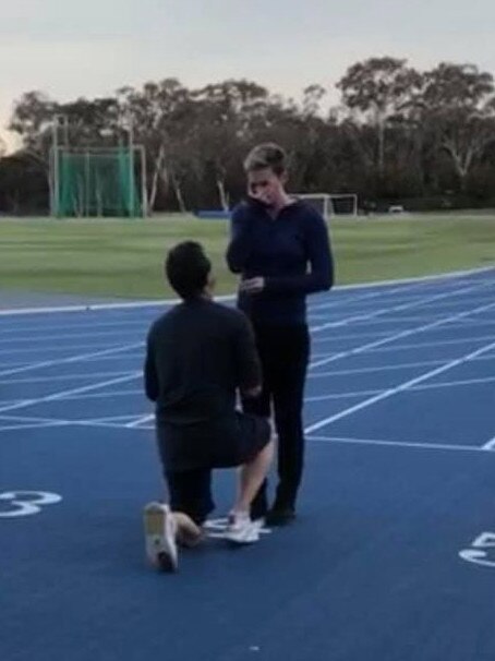 Matt Beckenham proposes to Melissa Breen in lane 4