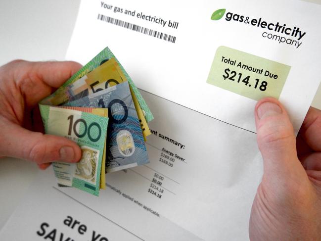 A gas and electricity bill with Australian cash. Picture: iStock.