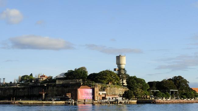 Australias Most Haunted Spot Cockatoo Islands Grisly History - 