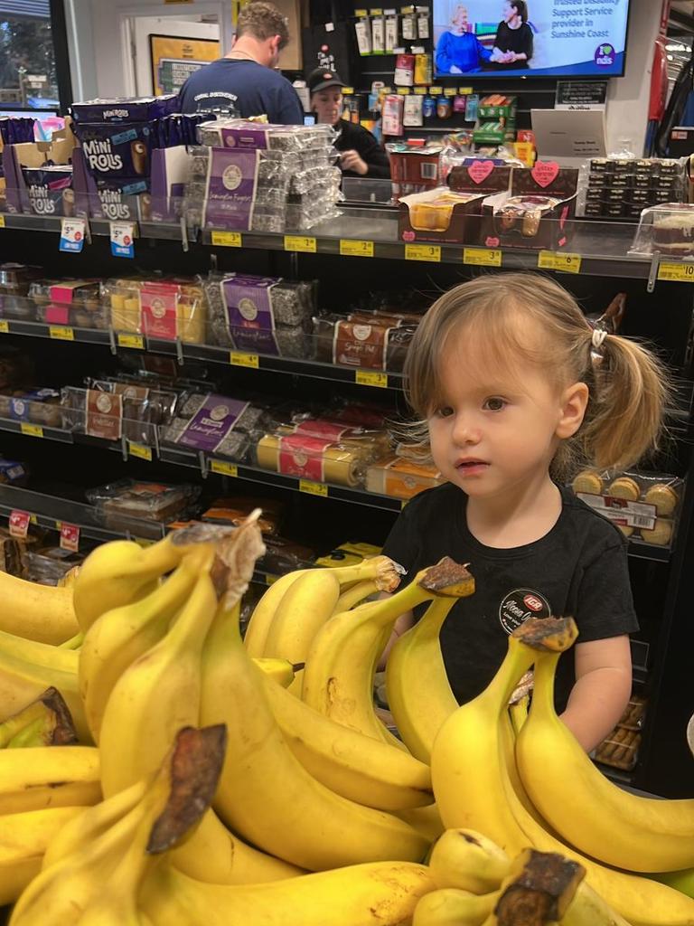 Milla has been known to help customers pick out bananas.