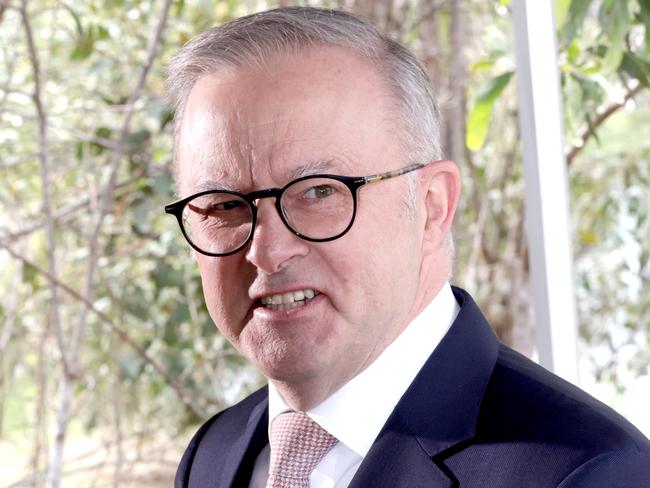 The Prime Minister, Anthony Albanese, is in Meadowbrook today with the Deputy Premier, Cameron Dick, Treasurer, Jim Chalmers, Minister for Housing, Clare O'Neil and Queensland Minister for Housing, Meaghan Scanlon, Meadowbrook, on Tuesday 15th of October 2024 - Photo Steve Pohlner