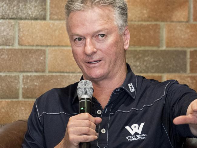 Steve Waugh.  Long lunch with cricketing legend Steve Waugh at Fitzy's. Picture: Nev Madsen. Thursday, 31st Oct, 2019.