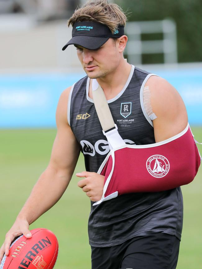 Ollie Wines on his return to Alberton following his latest shoulder surgery. Picture: Russell Millard (AAP)