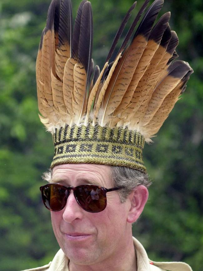 One of Sarah’s guests wore a Native American headdress. But looked better than Prince Charles.