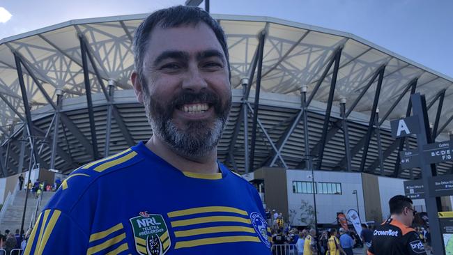 Anthony Dowse of Staffordshire, England, before kick off at the first game of Bankwest Stadium.