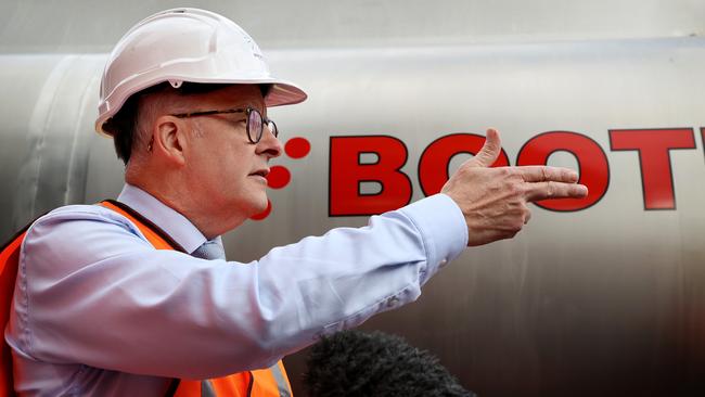 Labor leader Anthony Albanese visits Manildra Shoalhaven Starches in Bomaderry, New South Wales before being forced into isolation by Covid. Picture: Toby Zerna