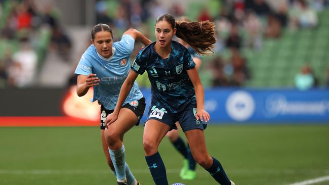 Indiana Dos Santos is back for her third season with Sydney FC. (Photo by Kelly Defina/Getty Images)