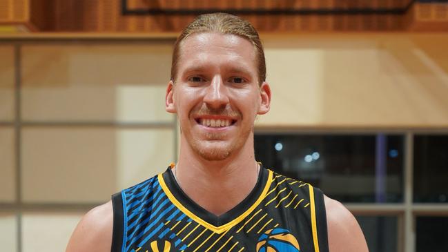 Dan Babb is finding his rhythm for PaRBA United. Picture: Darwin Basketball Association.