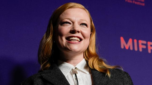 MELBOURNE, AUSTRALIA - AUGUST 08: Actor Sarah Snook arrives for the red carpet at the opening night gala of the Melbourne International Film Festival (MIFF) at Hoyts Melbourne Central on August 08, 2024 in Melbourne, Australia. (Photo by Asanka Ratnayake/Getty Images)