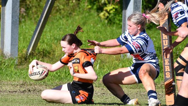 The Herbert River Crushers Women’s team drew 20-20 with Townsville Brothers in a hard-fought contest in Ingham on Saturday. Picture: Cameron Bates