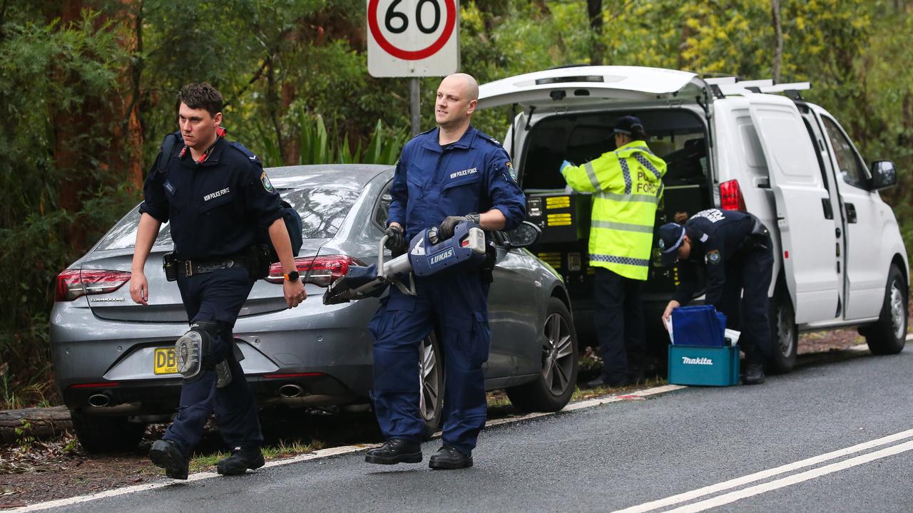 Nsw Police Seek Witnesses After Human Remains Found In Car Fire In