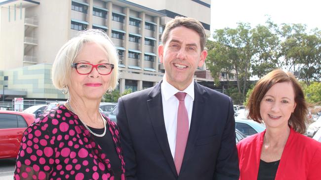 Patient Wendy Callaghan, Minister for Health Cameron Dick and state Labor MP for Redcliffe Yvette D'Ath at Redcliffe Hospital in 2017.