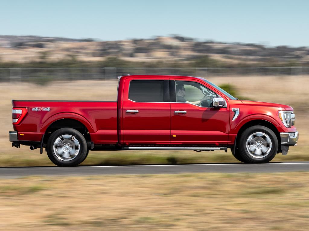 Photo of the Ford F150 Lariat LWB