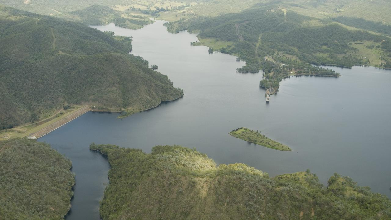 Aerial photograph of Lake Cressbrook, Thursday, January 05, 2012. Photo Kevin Farmer / The Chronicle Helicopter services courtesy of Heliwest Group