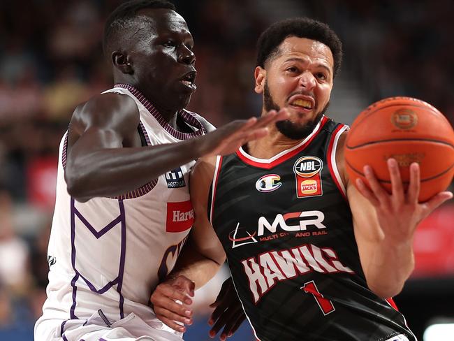 Tyler Harvey drives to the basket. Picture: Mark Metcalfe/Getty Images