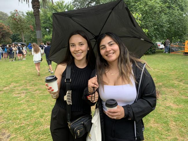 Valentina & Maria Jesus