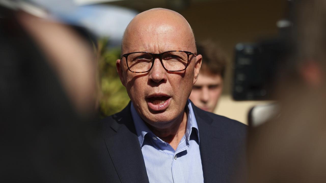 Battle for Dickson: Dutton in strife early as France takes lead