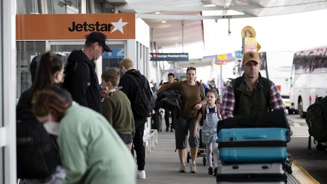 Frustrated travellers wait at Sydney Domestic Airport. Picture: NCA NewsWire / Nikki Short