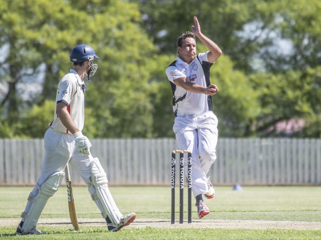 Cameron Moodie bowls for Souths.